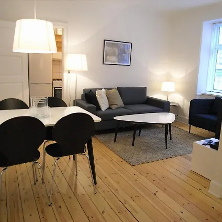 Bright 1-bedroom In Popular Osterbro Copenhagen